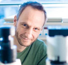 Jacco van Rheenen教授