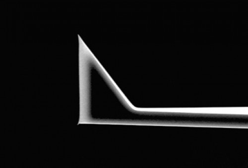 AC240TM-R3产品照片